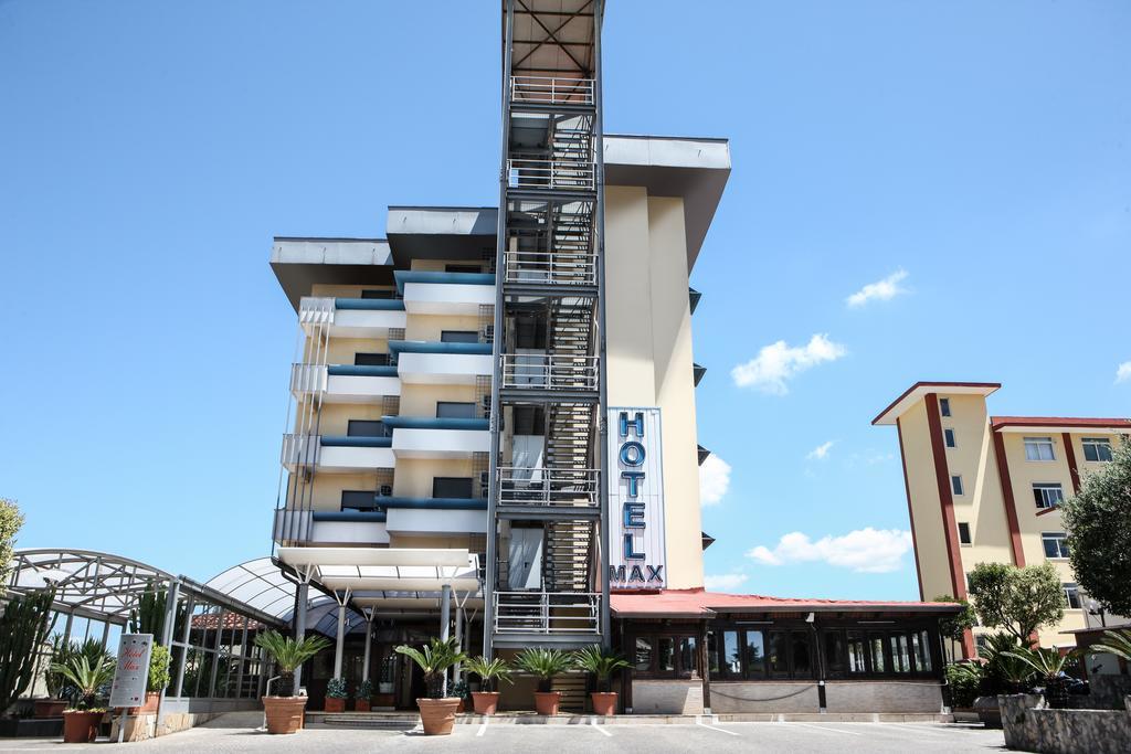 Hotel Max Aversa Exterior photo